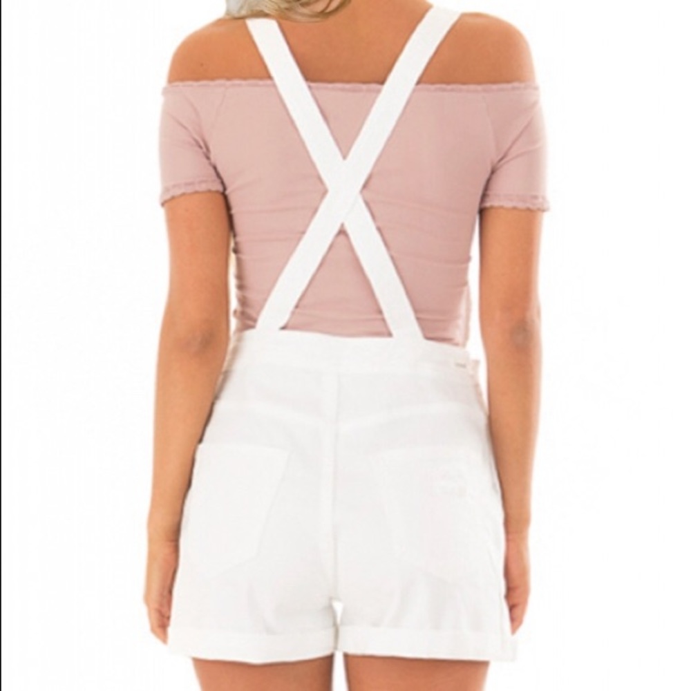 🥇HP🥇⚠️1 LEFT Flirty White Denim Stretch Overalls - Picture 2 of 4